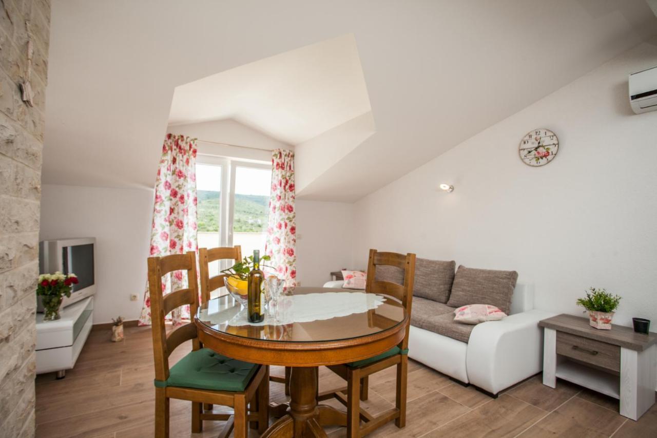 Apartment Zeljana Slatine Buitenkant foto
