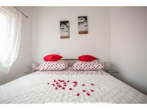 Apartment Zeljana Slatine Buitenkant foto